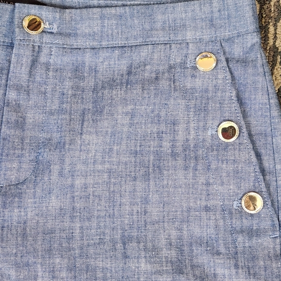 BANANA Republic Denim Chino Shorts - Picture 5 of 7